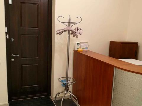 комерційна за адресою Шовковична вул., 13/2
