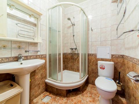 квартира за адресою Богдана Хмельницького вул., 74