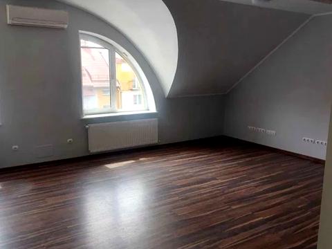 квартира за адресою Джорджа Вашингтона вул. (Батальна), 4а