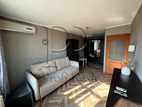 квартира за адресою Павла Тичини просп., 9-А
