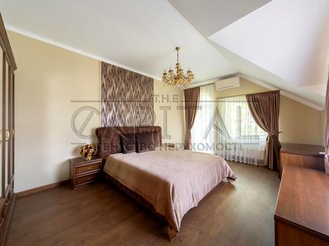 дом по адресу Велика Набережна, 13