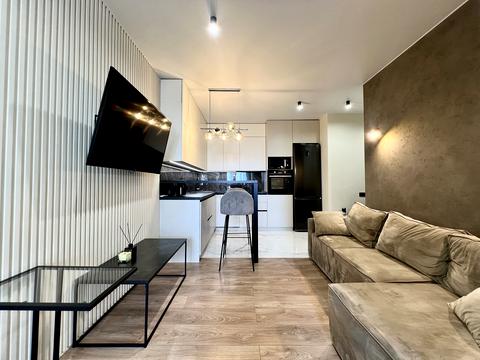 квартира за адресою Зарічна вул., 4