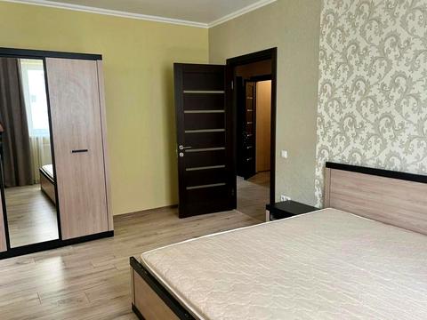 квартира за адресою Джона Ленона вул., 8