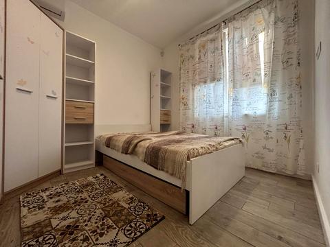 будинок за адресою Лугова