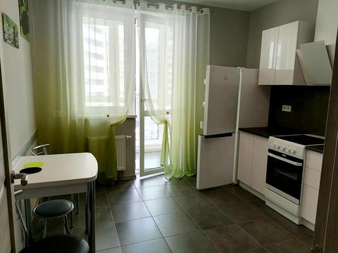 квартира за адресою Ревуцького вул., 40-В