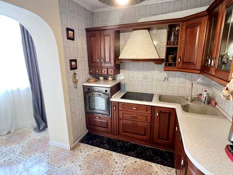 квартира за адресою Срібнокільська вул., 8-А