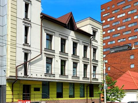 комерційна за адресою Виконкомівська, 12