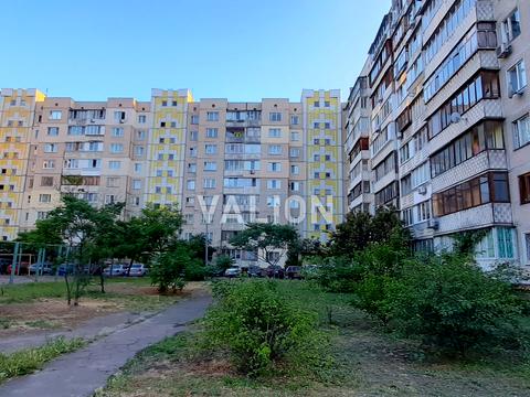 квартира за адресою Сержа Лифаря вул. (Олександра Сабурова), 5