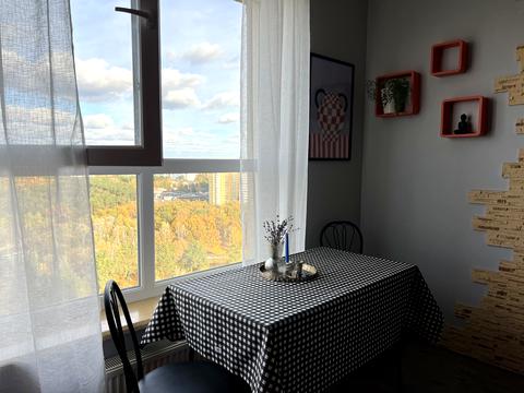 квартира за адресою Воскресенська вул., 18-Б