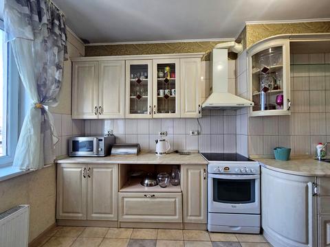 квартира за адресою Дніпровська набережна вул., 26