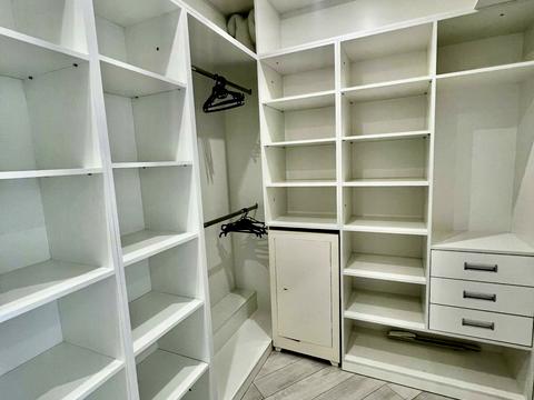 квартира по адресу Лазурная ул., 5