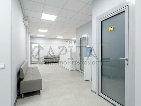 комерційна за адресою Микільсько-Слобідська вул., 8