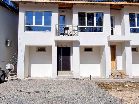 дом по адресу Святопетровского ул. (Петровського)