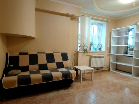 комерційна за адресою Шишкарівська вул., 2