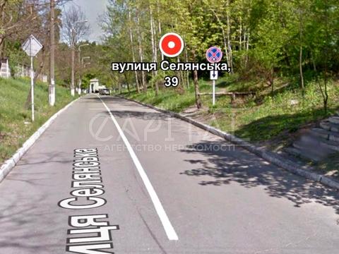 ділянка за адресою Селянська вул. (15-та лінія)