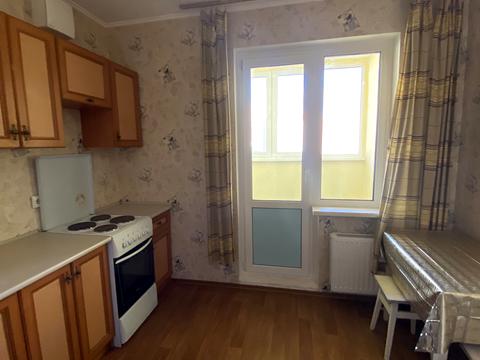 квартира за адресою Софії Русової вул., 1