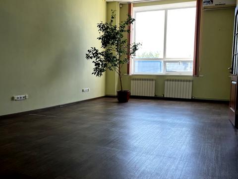 комерційна за адресою Соборна вул. (50 років Жовтня), 19