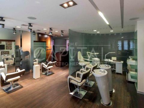 комерційна за адресою Саксаганського вул., 120