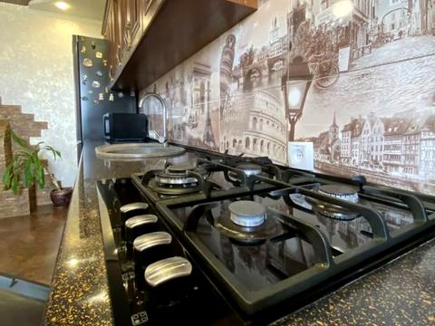 квартира за адресою Садова вул., 2