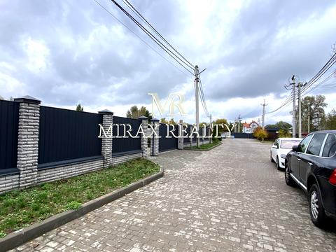 будинок за адресою Центральна вул.