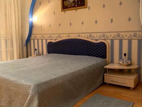 квартира за адресою Гетьмана Кирила Розумовського вул. (Миколи Краснова), 19