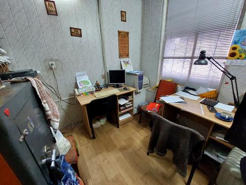 комерційна за адресою Шкільна, 13/10