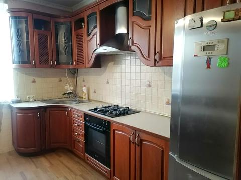 будинок за адресою Сухомлинського, 1