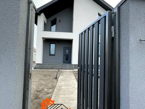 будинок за адресою Ожинна