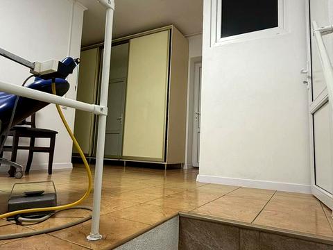 комерційна за адресою Петра Панча вул., 13