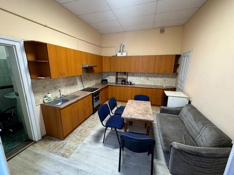квартира за адресою Дорошенка вул., 48