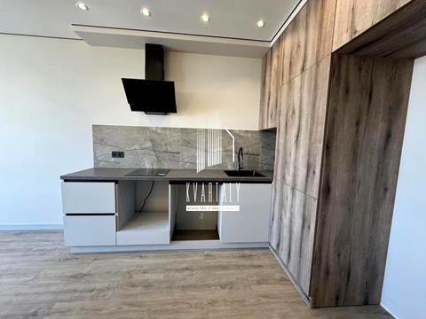 квартира за адресою Олександра Олеся вул., 9-А