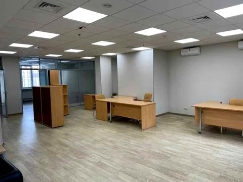 коммерческая по адресу Василия Тютюнника ул. (Анрі Барбюса), 37/1