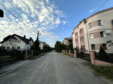 будинок за адресою Князя Святослава