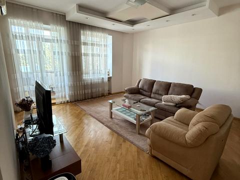 квартира по адресу Антоновича ул., 13