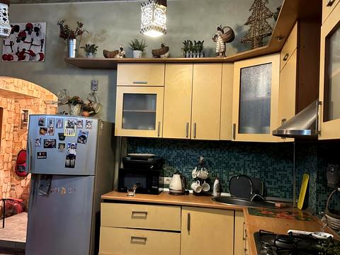 квартира за адресою Богдана Хмельницького вул., 1