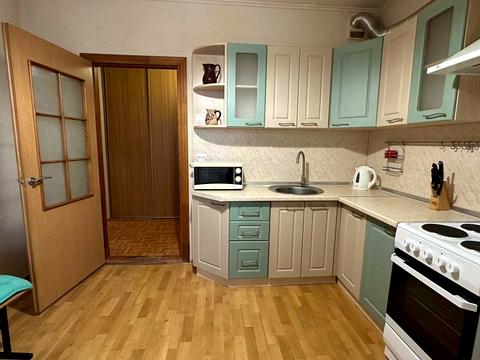 квартира за адресою Драгоманова вул., 1-Г