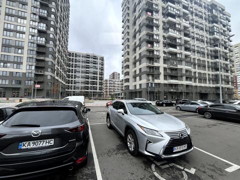квартира за адресою Олександра Олеся вул., 3