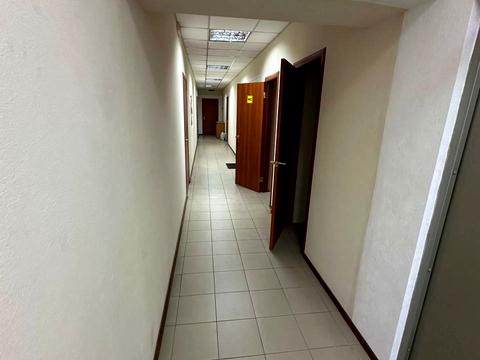 комерційна за адресою Універсальний пров., 6