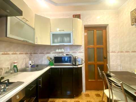 квартира за адресою Чорних Запорожців вул. (Короленка), 51