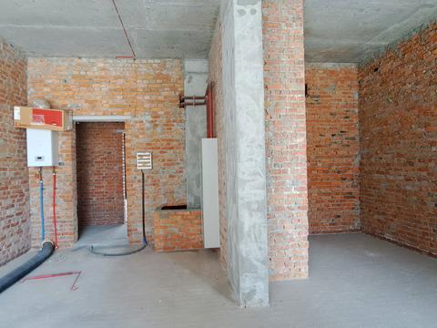 комерційна за адресою Академіка Заболотного вул., 1-Б