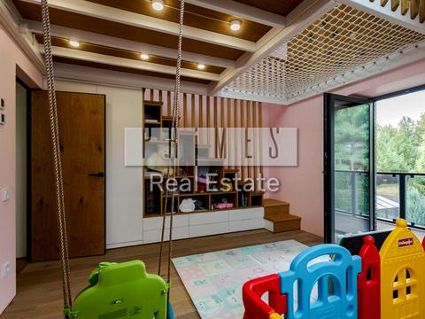 дом по адресу Военная ул.