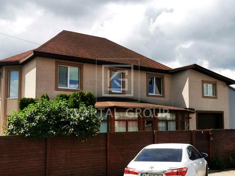 будинок за адресою Полунична