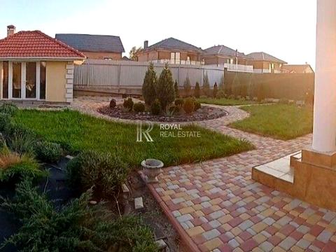 будинок за адресою Івана Огієнка вул. (Миколи Лукашевича)