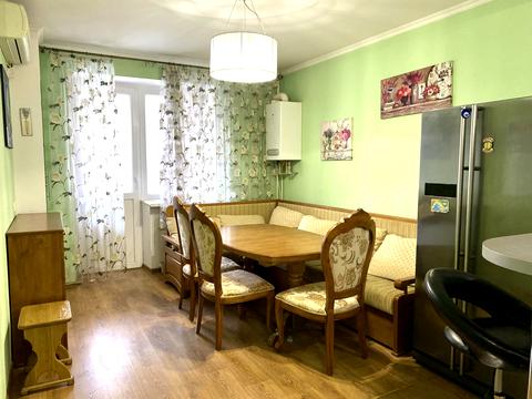 квартира за адресою Соборності вул. (Жовтнева), 77а
