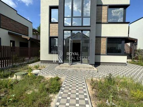 будинок за адресою генерала Ватутіна