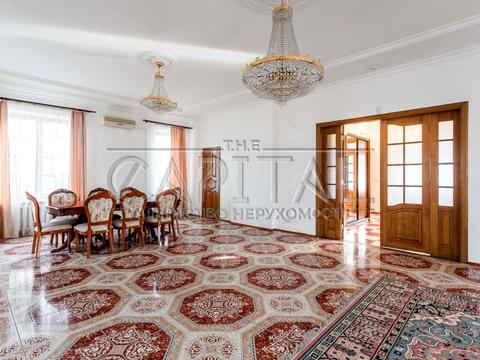 будинок за адресою вул. Зоряна