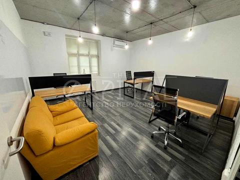 коммерческая по адресу Воздвиженская ул., 45-49