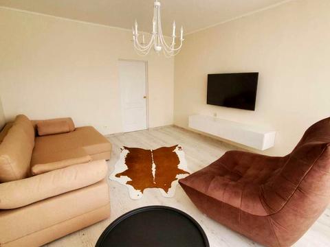 квартира за адресою Миколи Бажана просп., 12