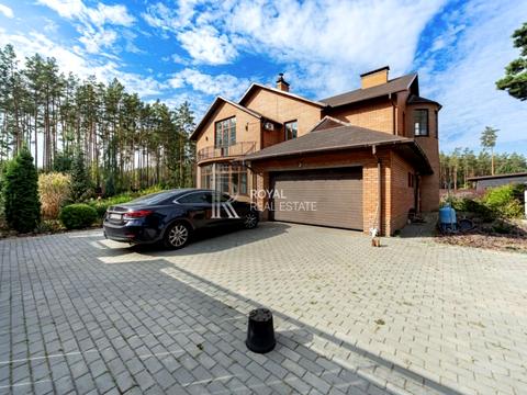 будинок за адресою Вишнева вул. (Леніна)