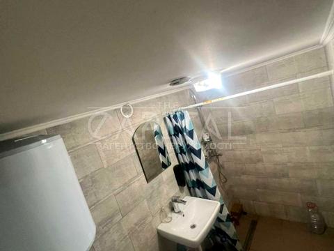комерційна за адресою Радистів вул., 2